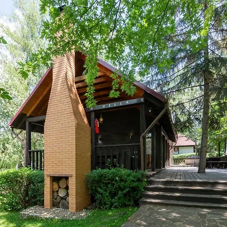 Resort Tree House Relax Park Chisinau
