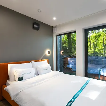 Tree House Relax Park Resort *